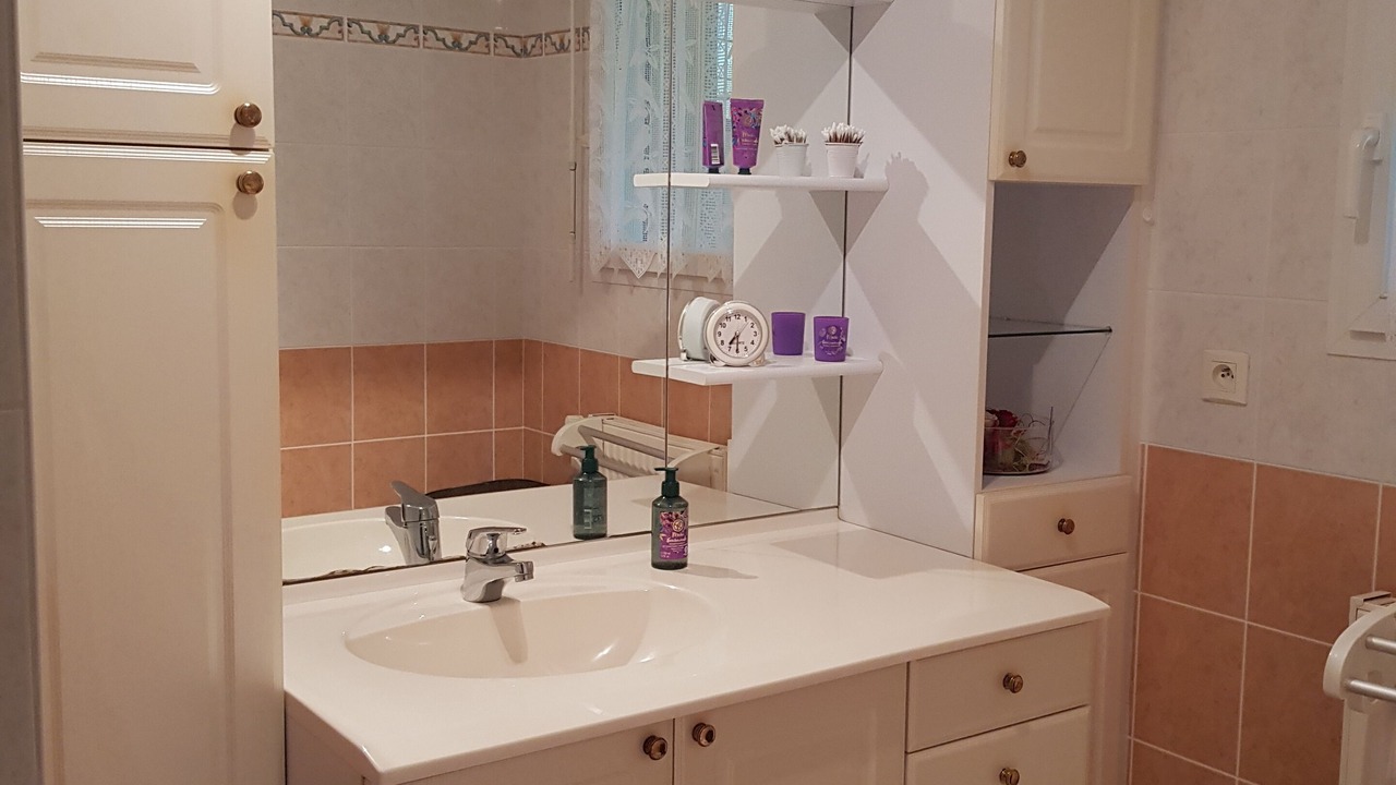 Photo of Bathroom in Saint-Nicolas-de-Redon