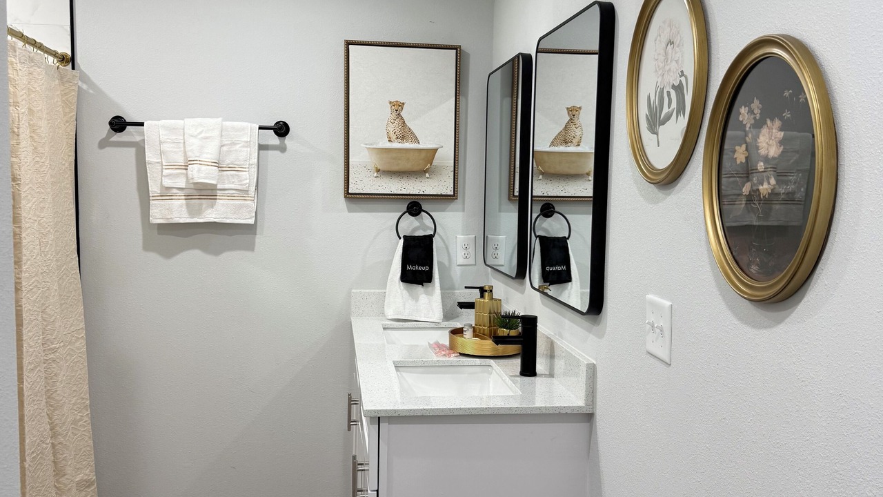 Photo of Bathroom in Fellowship