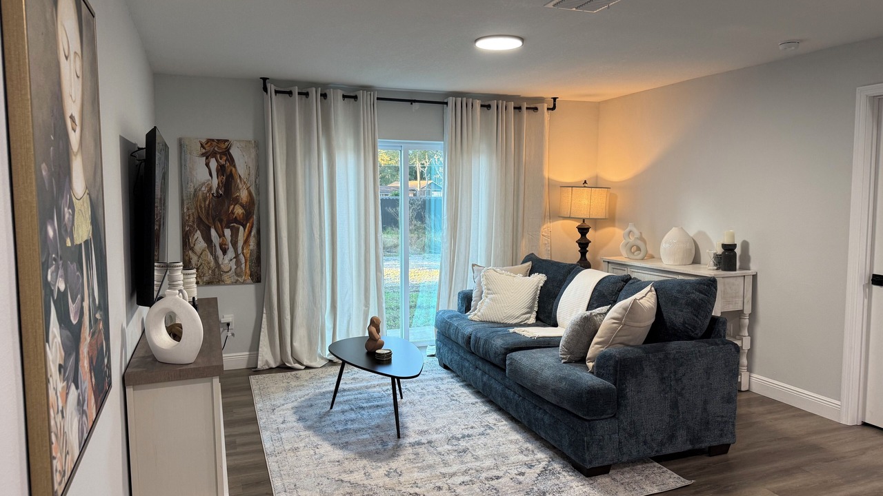 Photo of Livingroom in Fellowship