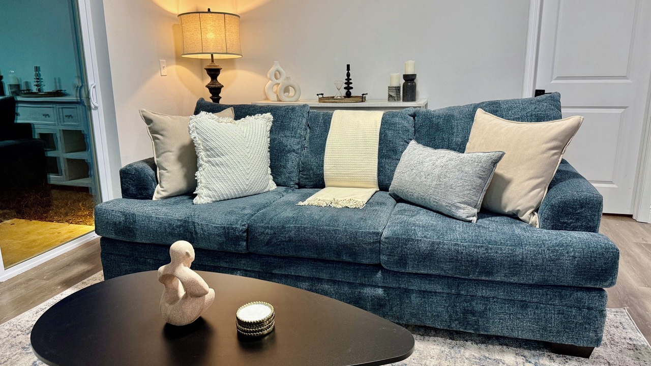 Photo of Livingroom in Fellowship