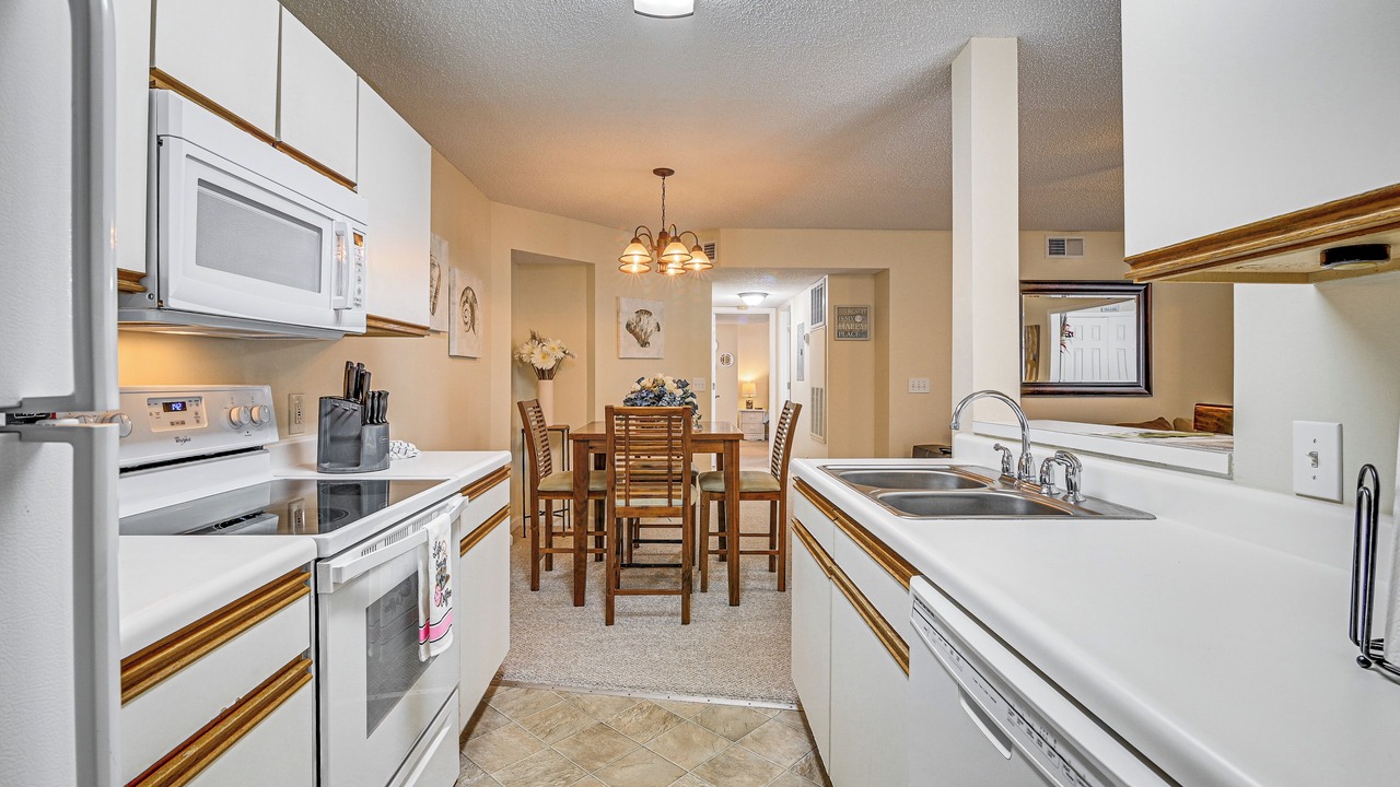 Photo of Kitchen in Garden City