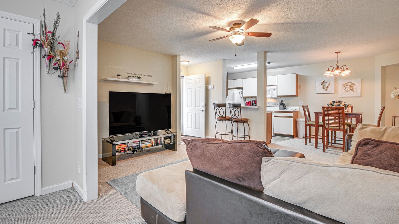 Photo of Livingroom in Garden City