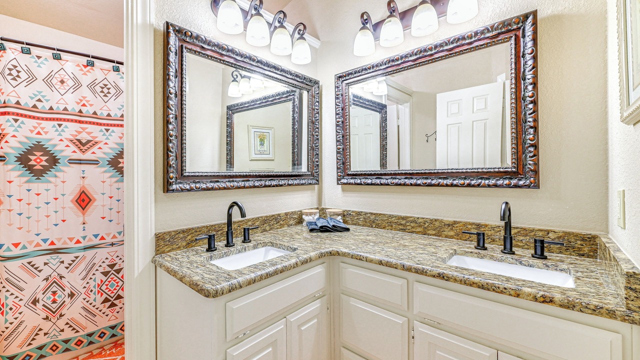 Photo of Bathroom in Denison