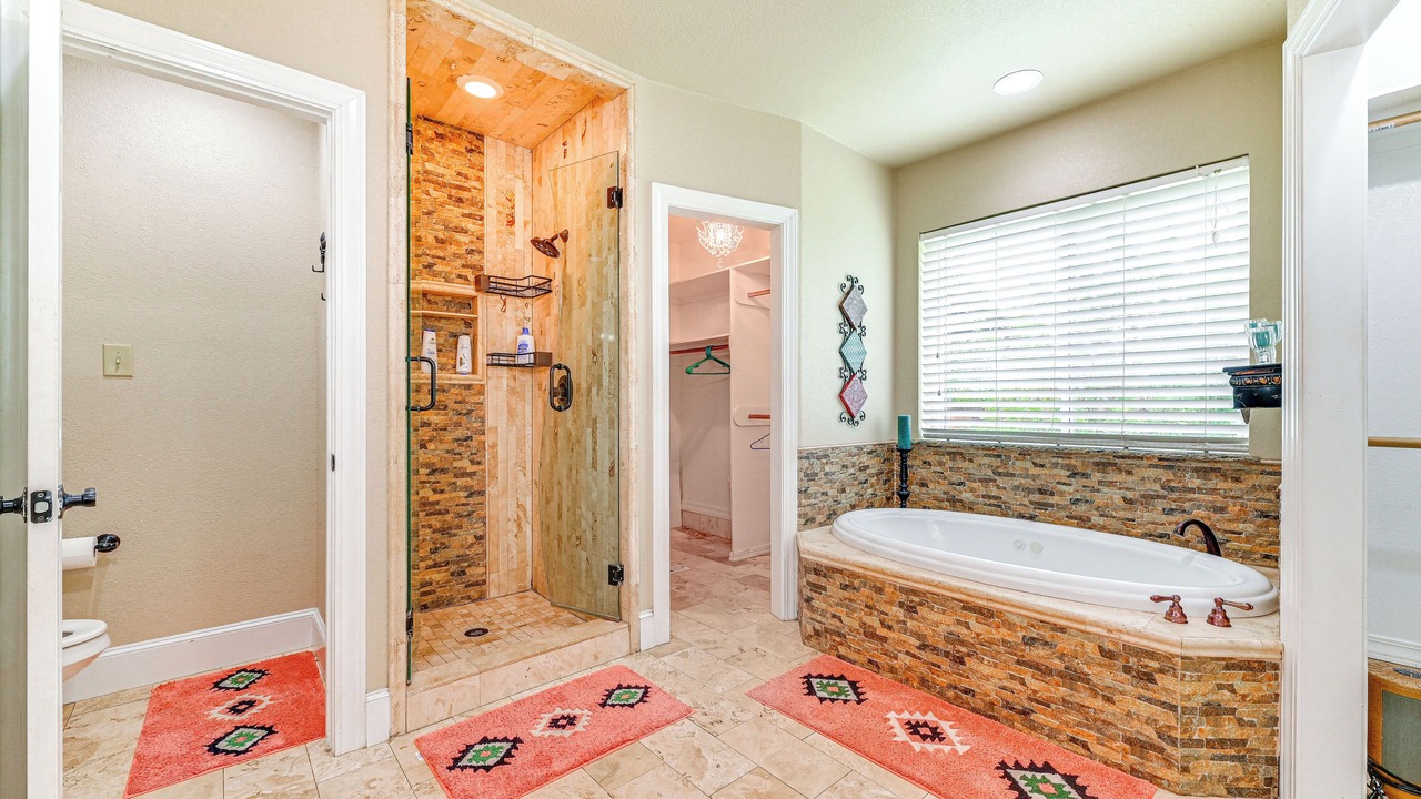 Photo of Bathroom in Denison