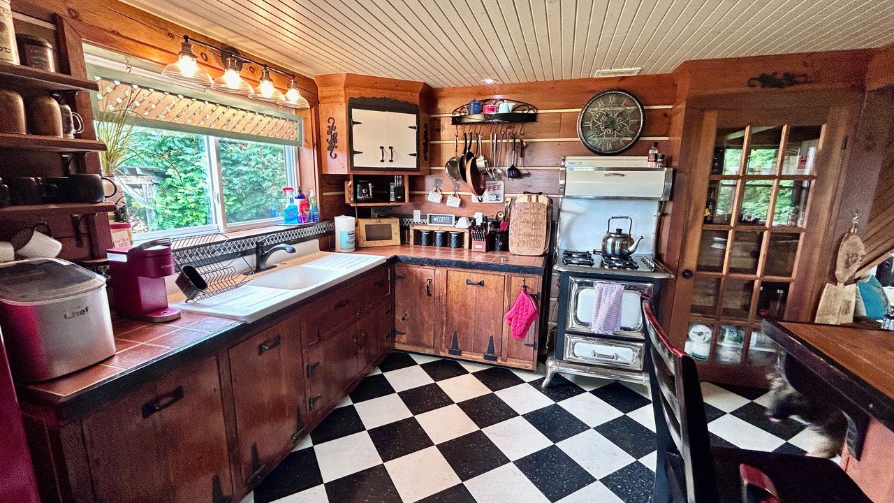 Photo of Kitchen in Glenfield