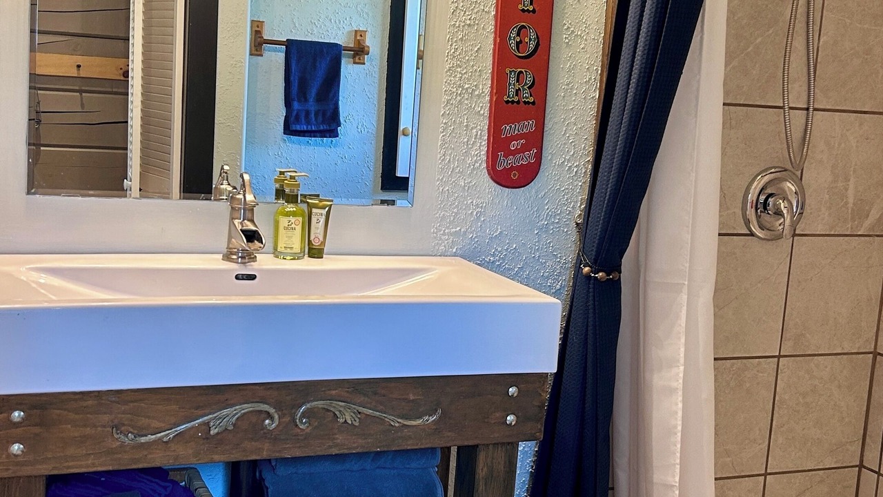 Photo of Bathroom in Glenfield