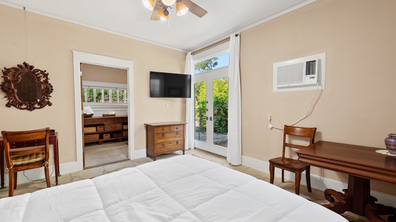 Photo of Bedroom in North University