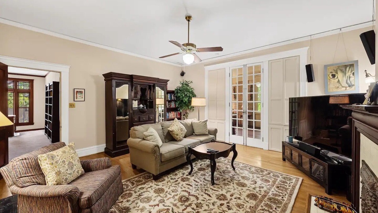 Photo of Livingroom in North University