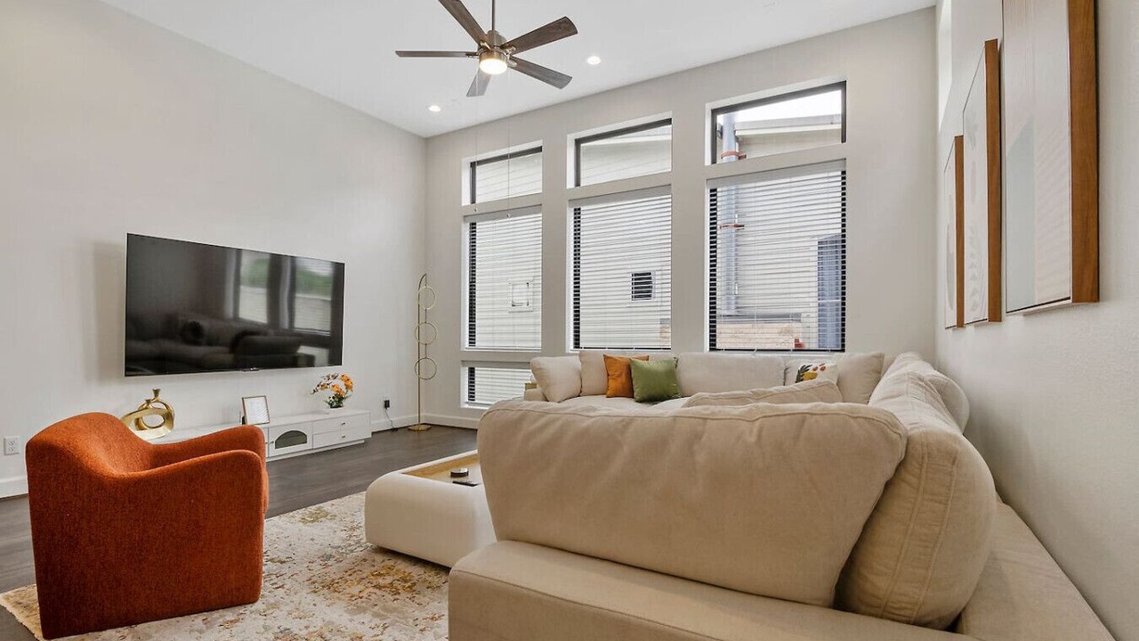 Photo of Livingroom in Montrose