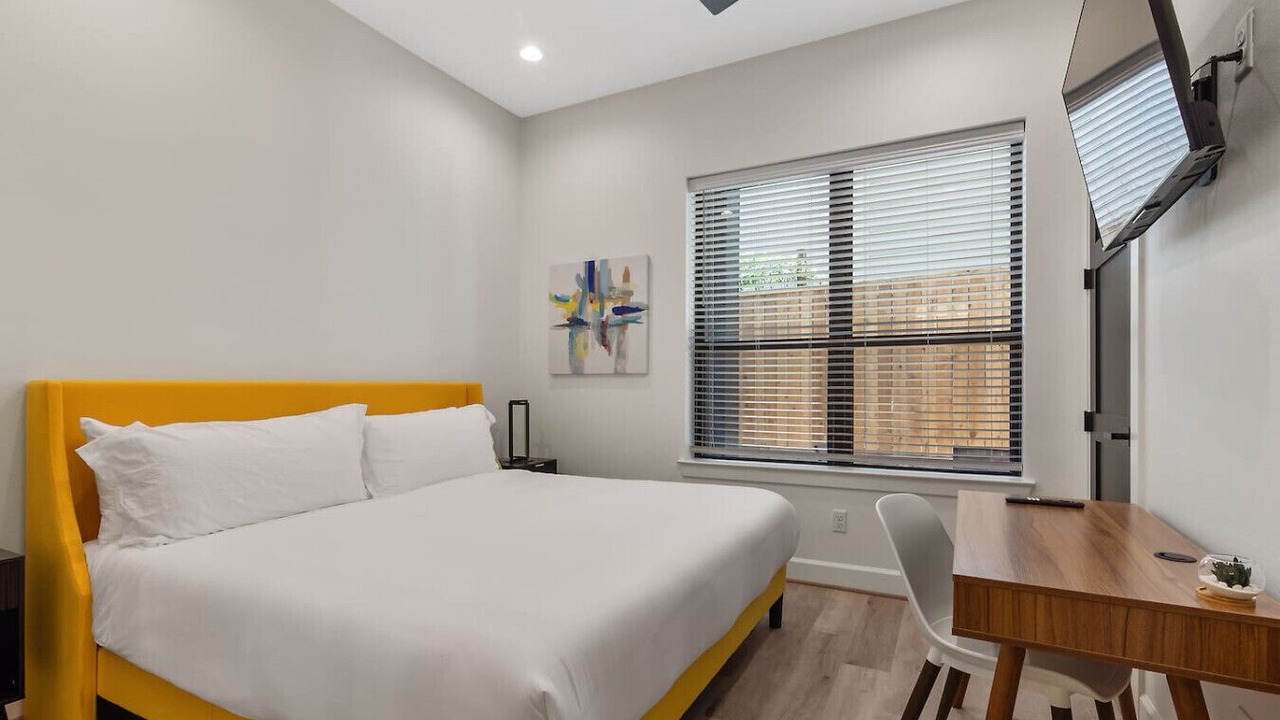 Photo of Bedroom in Montrose