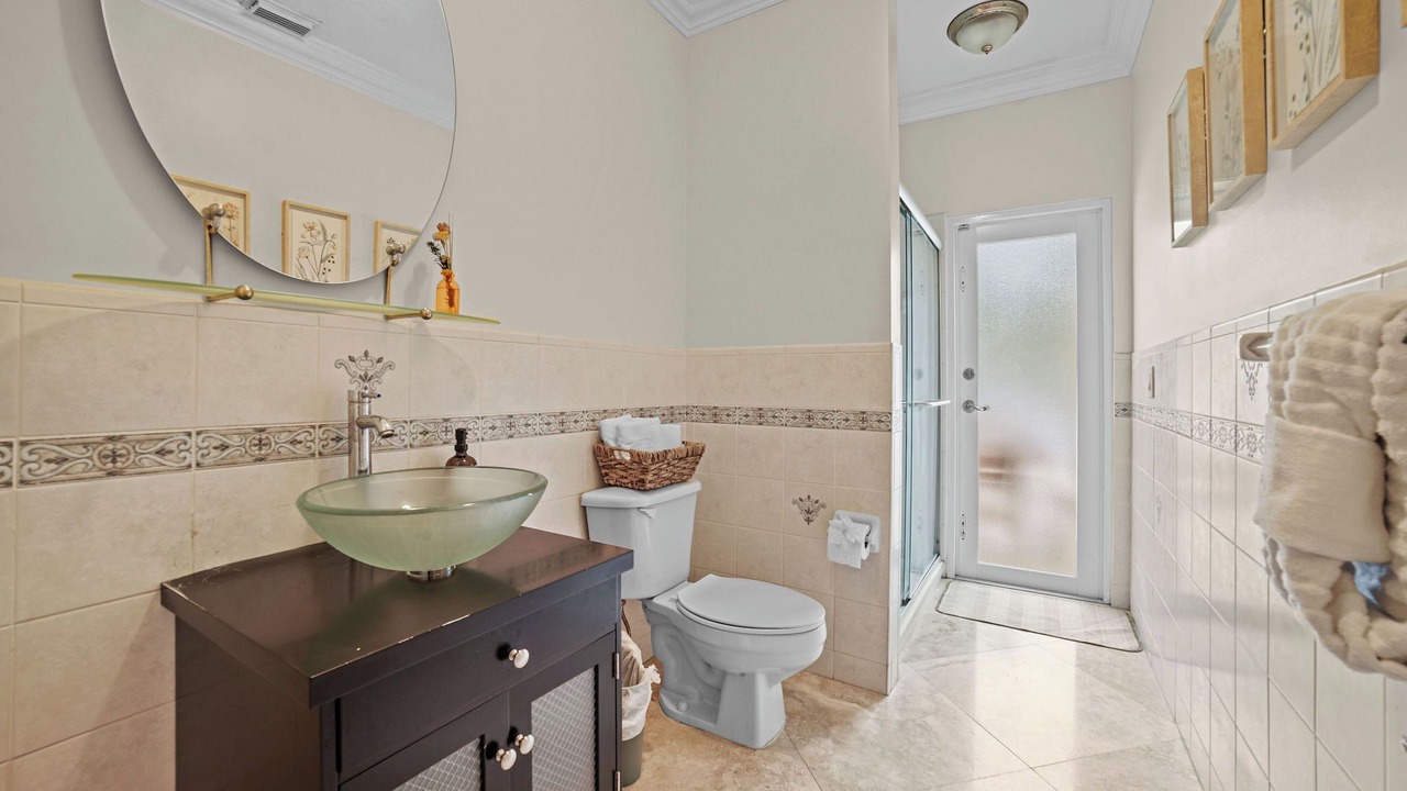 Photo of Bathroom in The Hammocks
