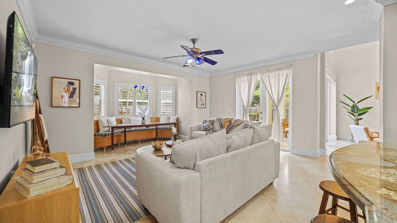 Photo of Livingroom in The Hammocks