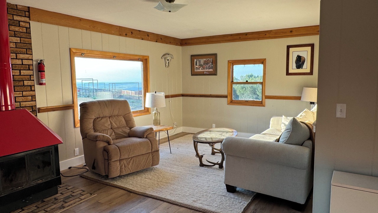 Photo of Livingroom in Ryan Park