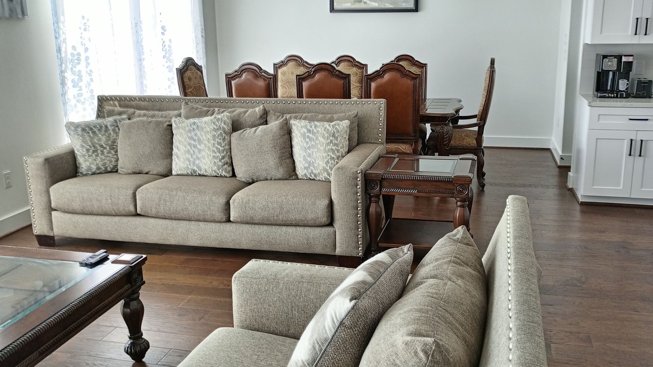 Photo of Livingroom in Westchase