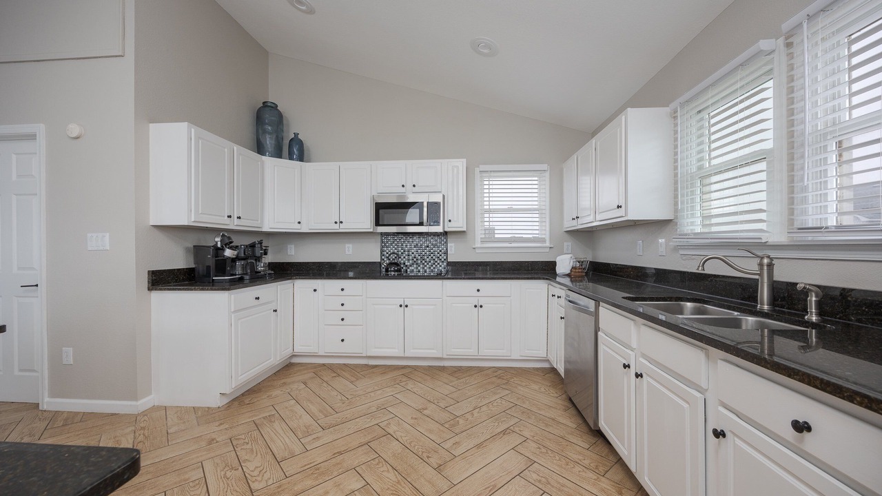 Photo of Kitchen in Ocean Sands