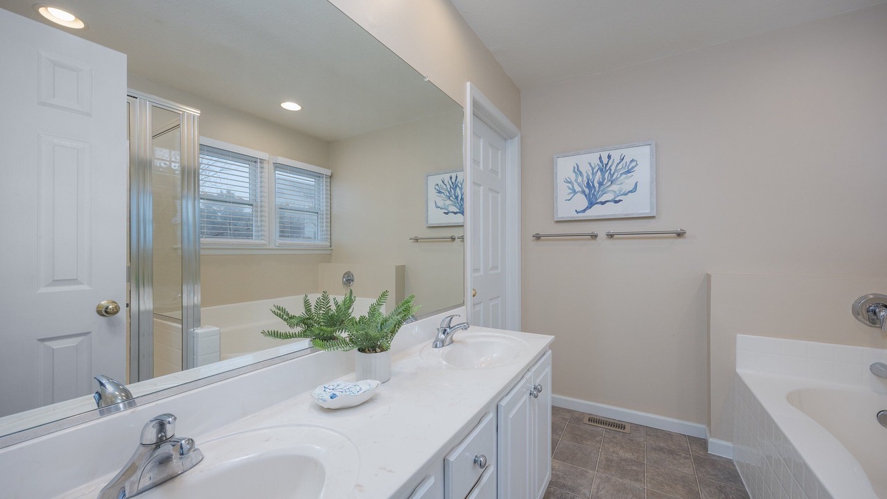 Photo of Bathroom in Ocean Sands