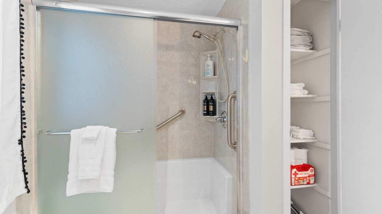 Photo of Others in Hilton