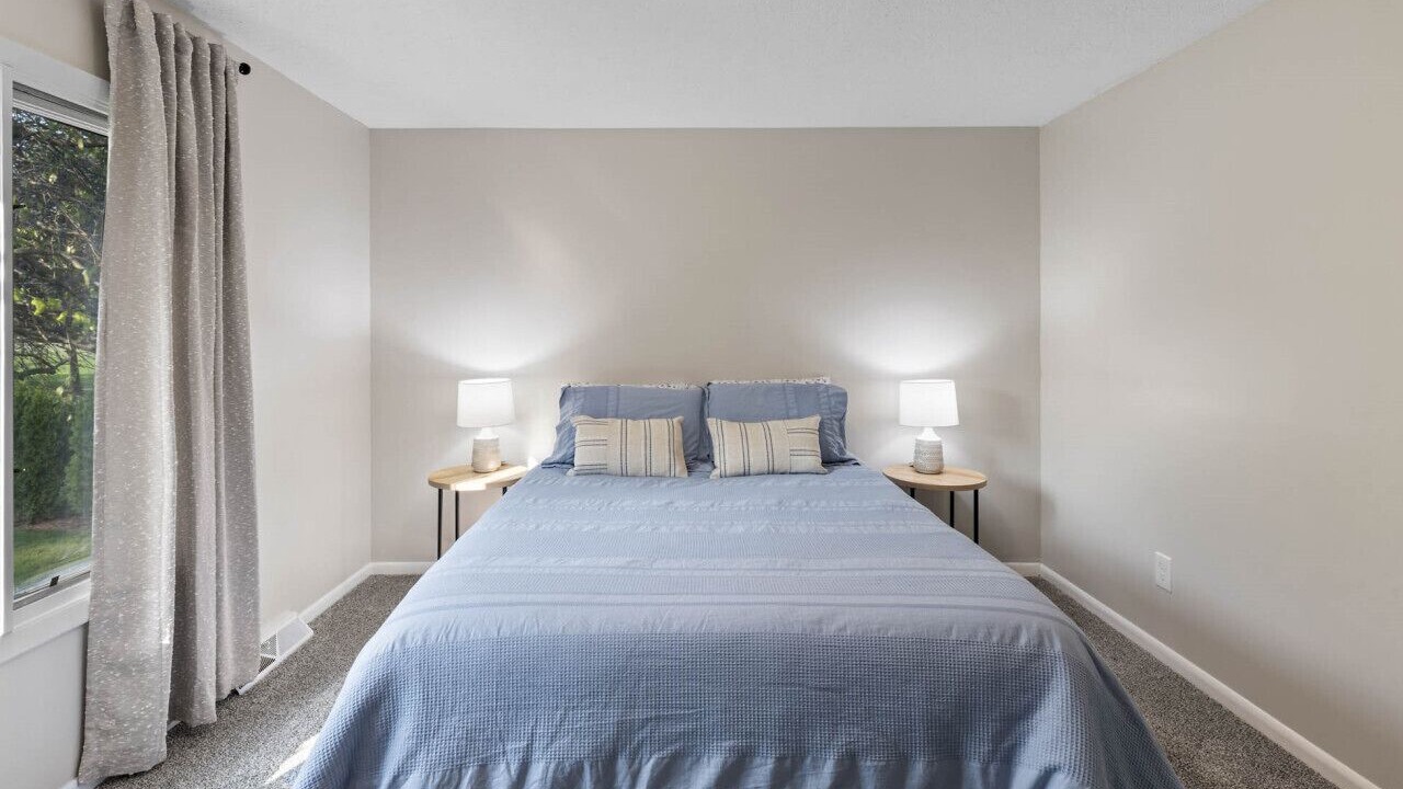 Photo of Others in Hilton