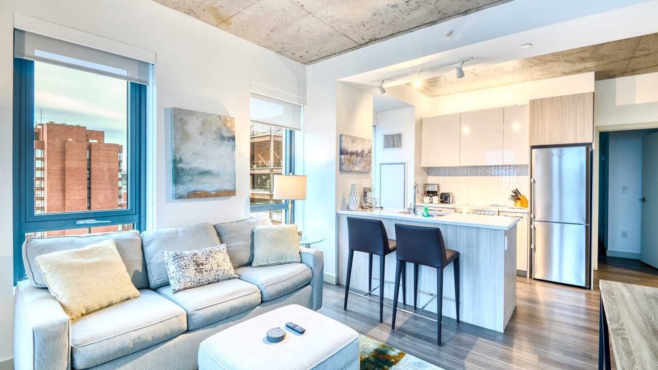 Photo of Livingroom in MIT