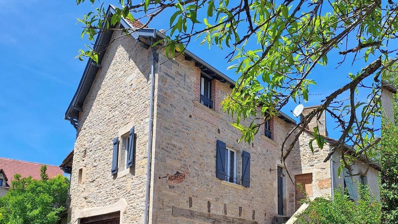 Photo of Outdoor in Salles-Courbaties