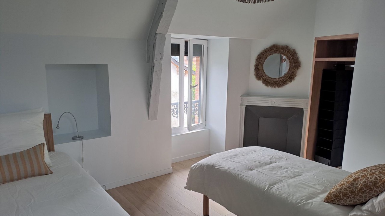 Photo of Bedroom in Salles-Courbaties