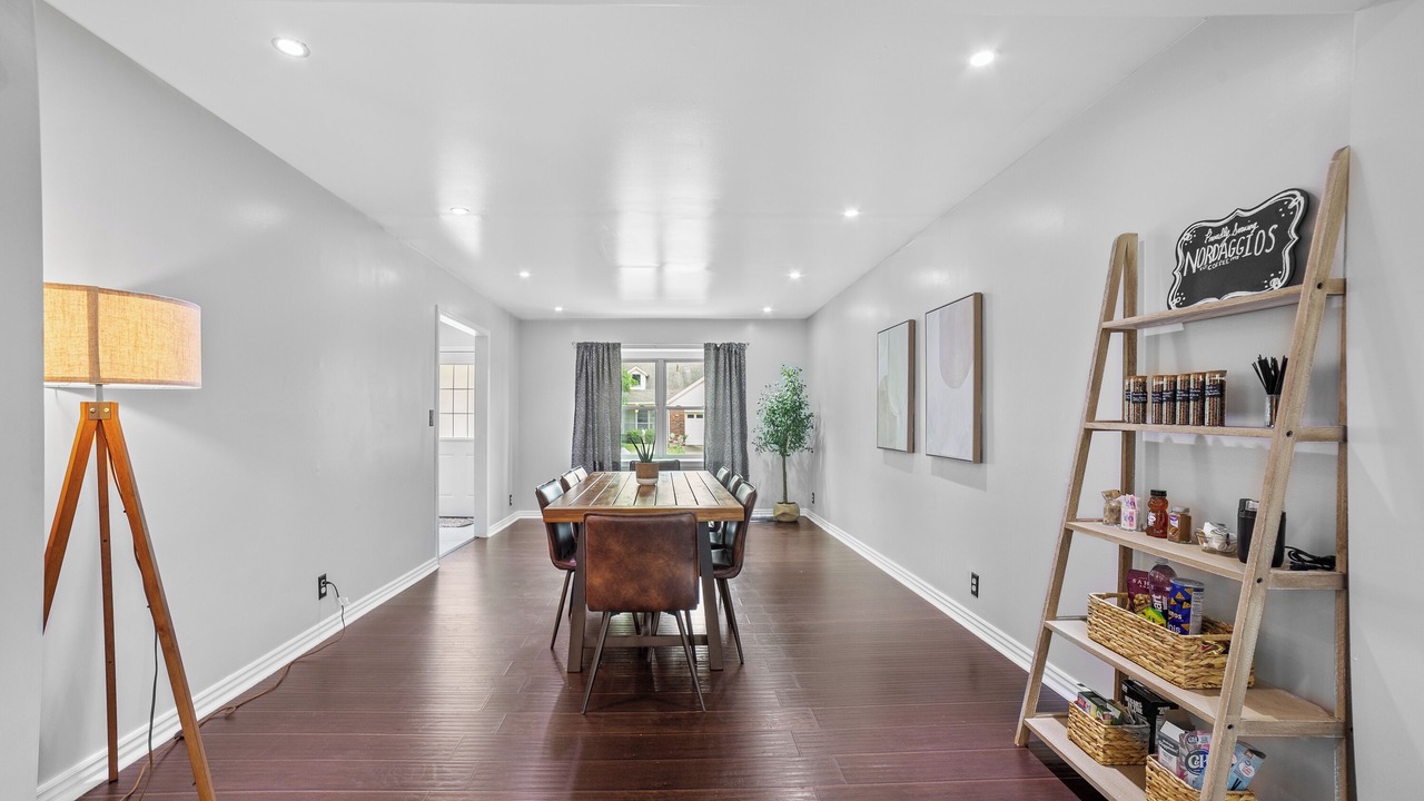 Photo of Livingroom in South Tulsa