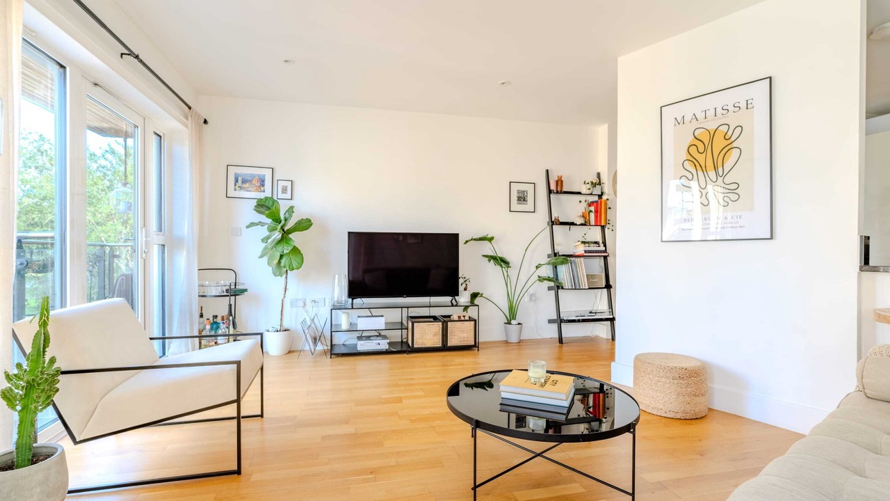 Photo of Livingroom in Thornton