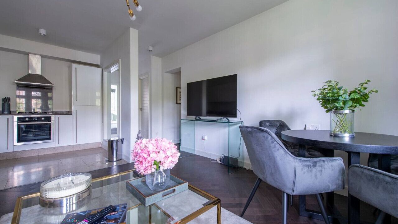 Photo of Others in Leyton