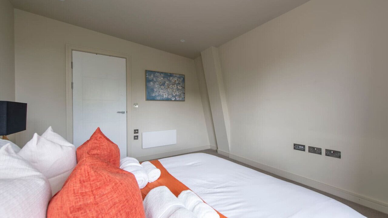 Photo of Bedroom in Chigwell