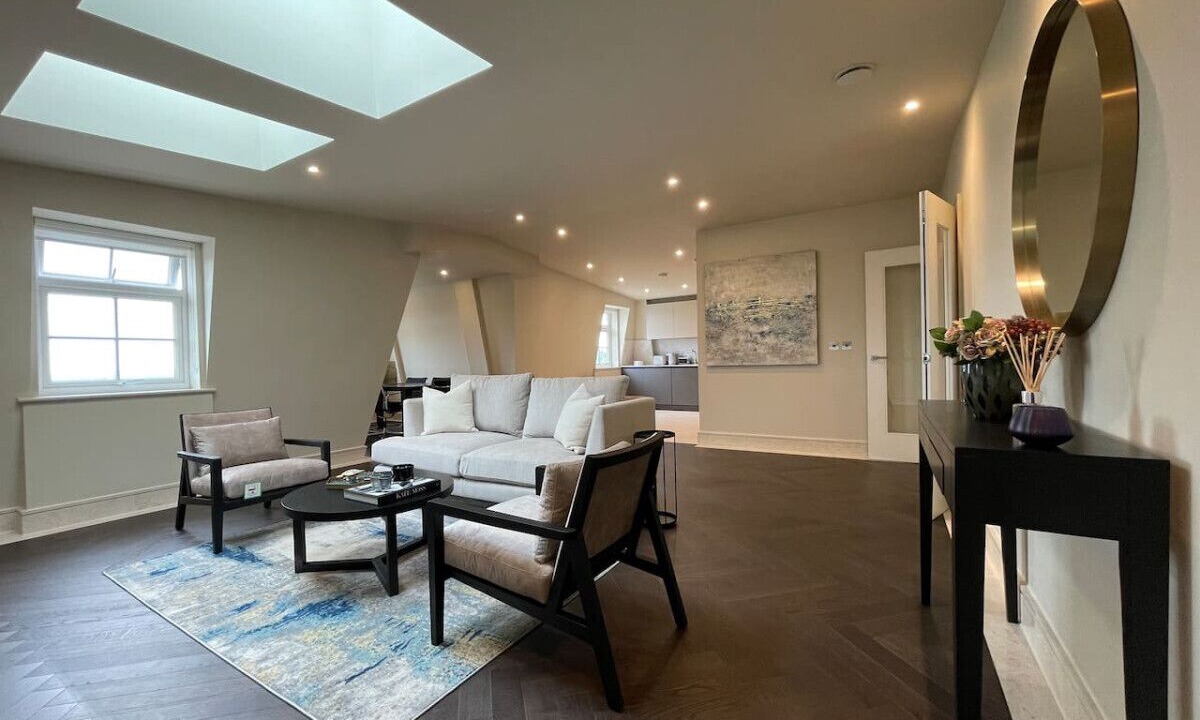 Photo of Livingroom in Chigwell