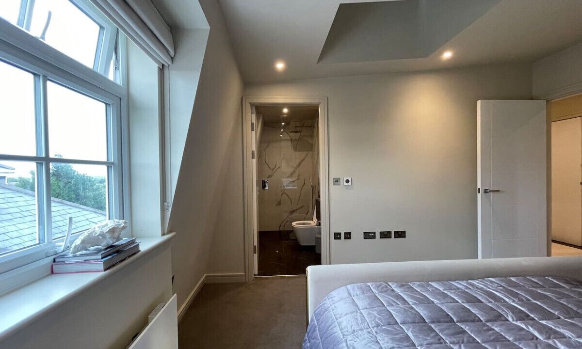 Photo of Bedroom in Chigwell