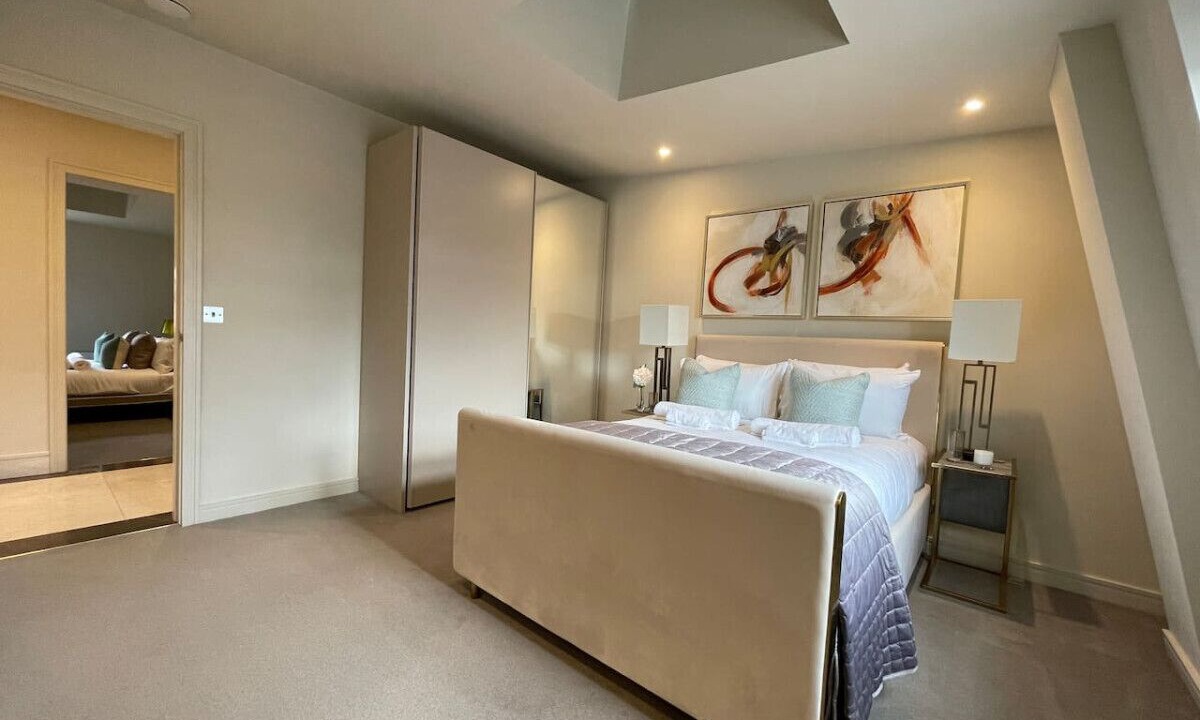 Photo of Bedroom in Chigwell