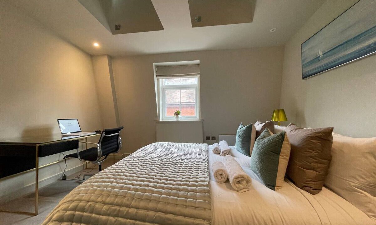 Photo of Bedroom in Chigwell