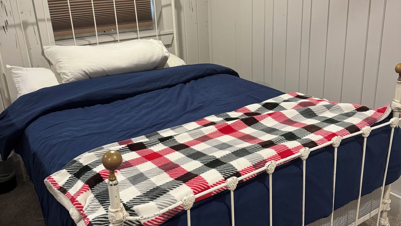 Photo of Bedroom in Mountain Park