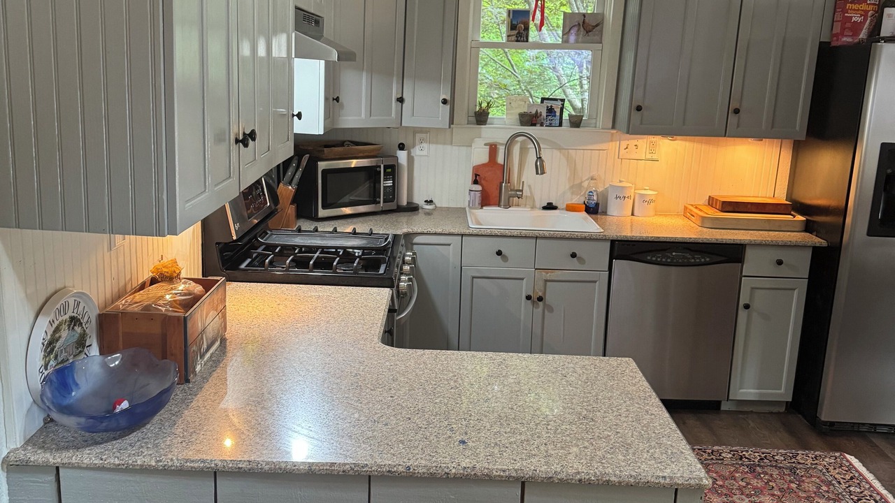 Photo of Kitchen in Mountain Park