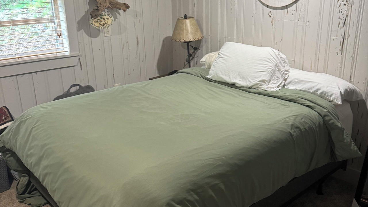 Photo of Bedroom in Mountain Park