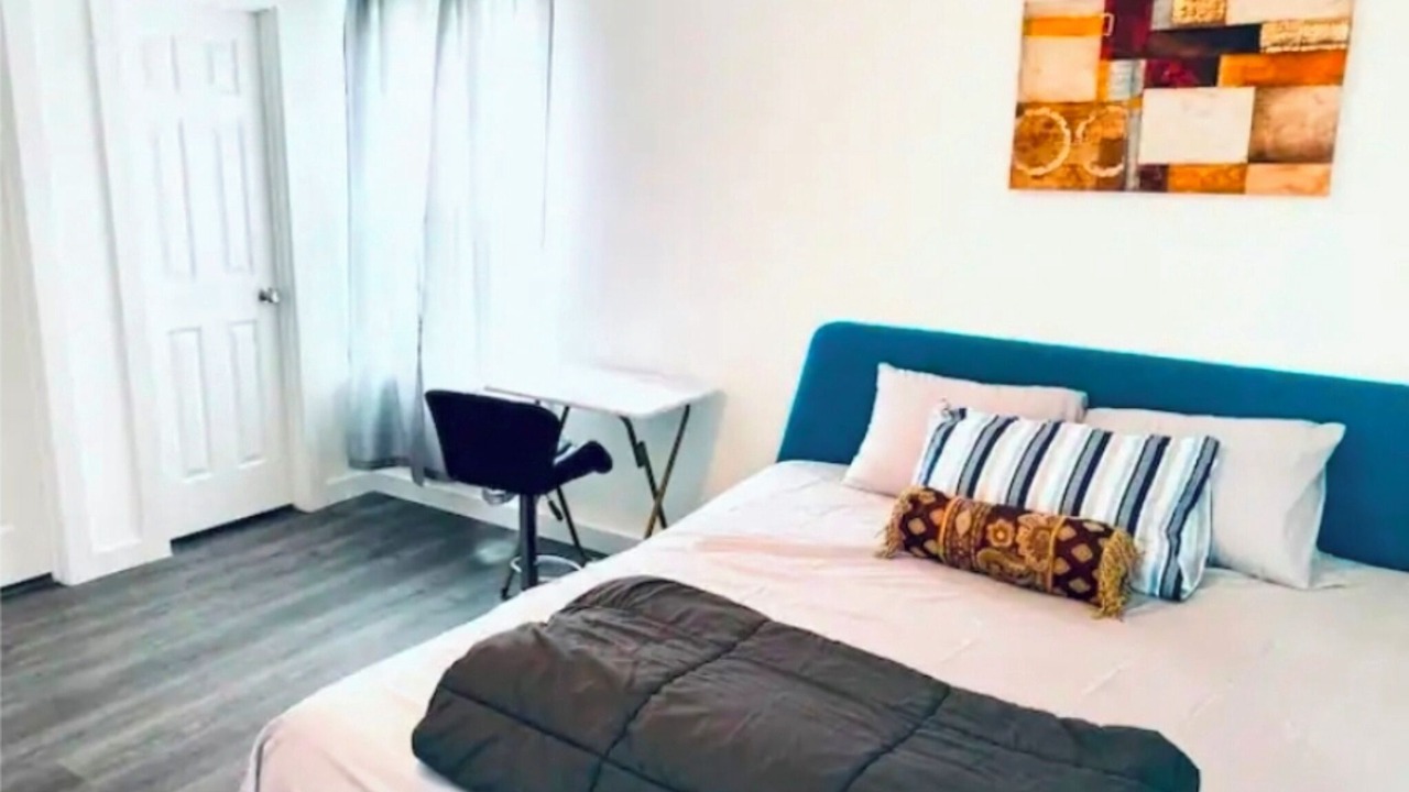 Photo of Bedroom in Northside