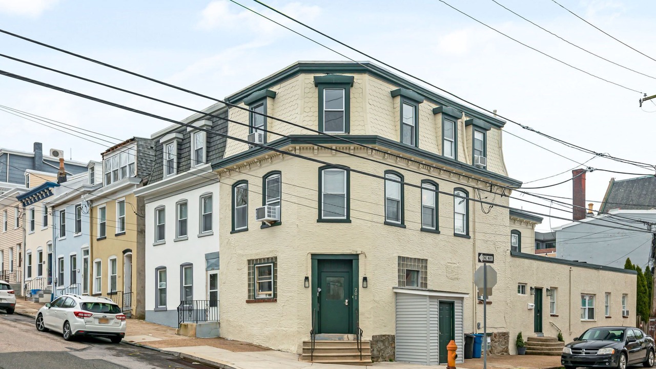Photo of Outdoor in Roxborough-Manayunk
