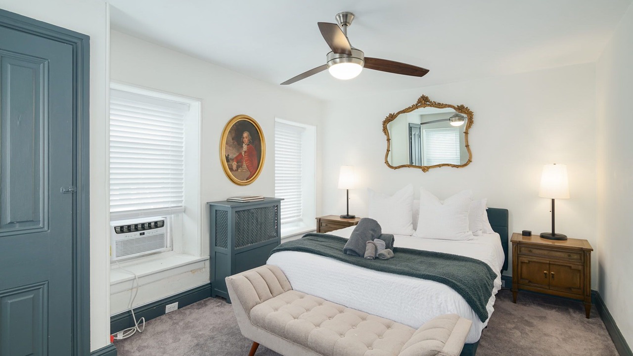 Photo of Bedroom in Roxborough-Manayunk