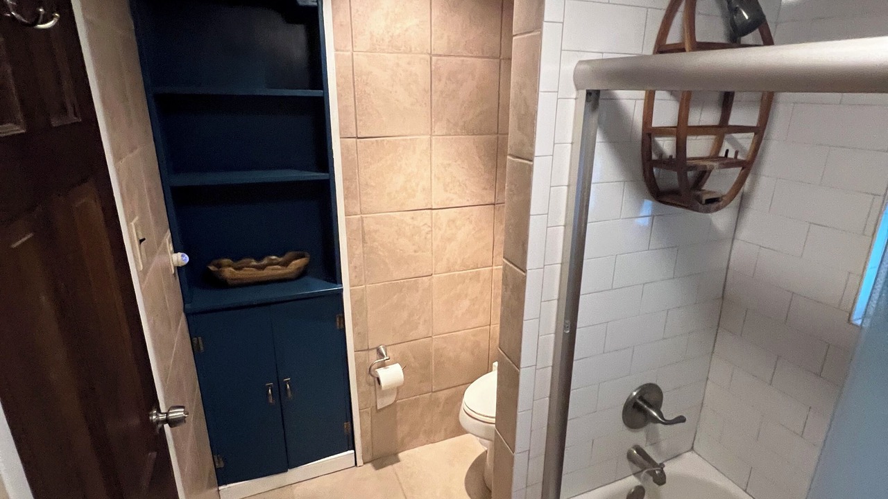 Photo of Bathroom in Port Haywood