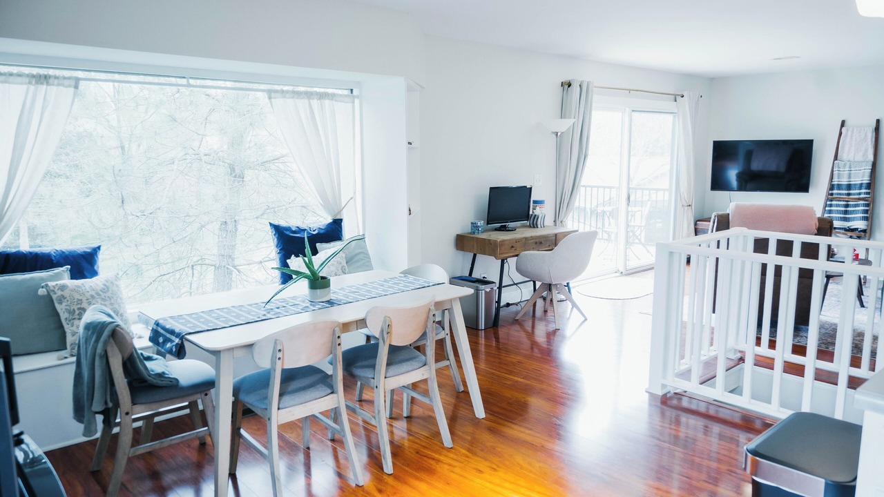 Photo of Livingroom in Indian Hills