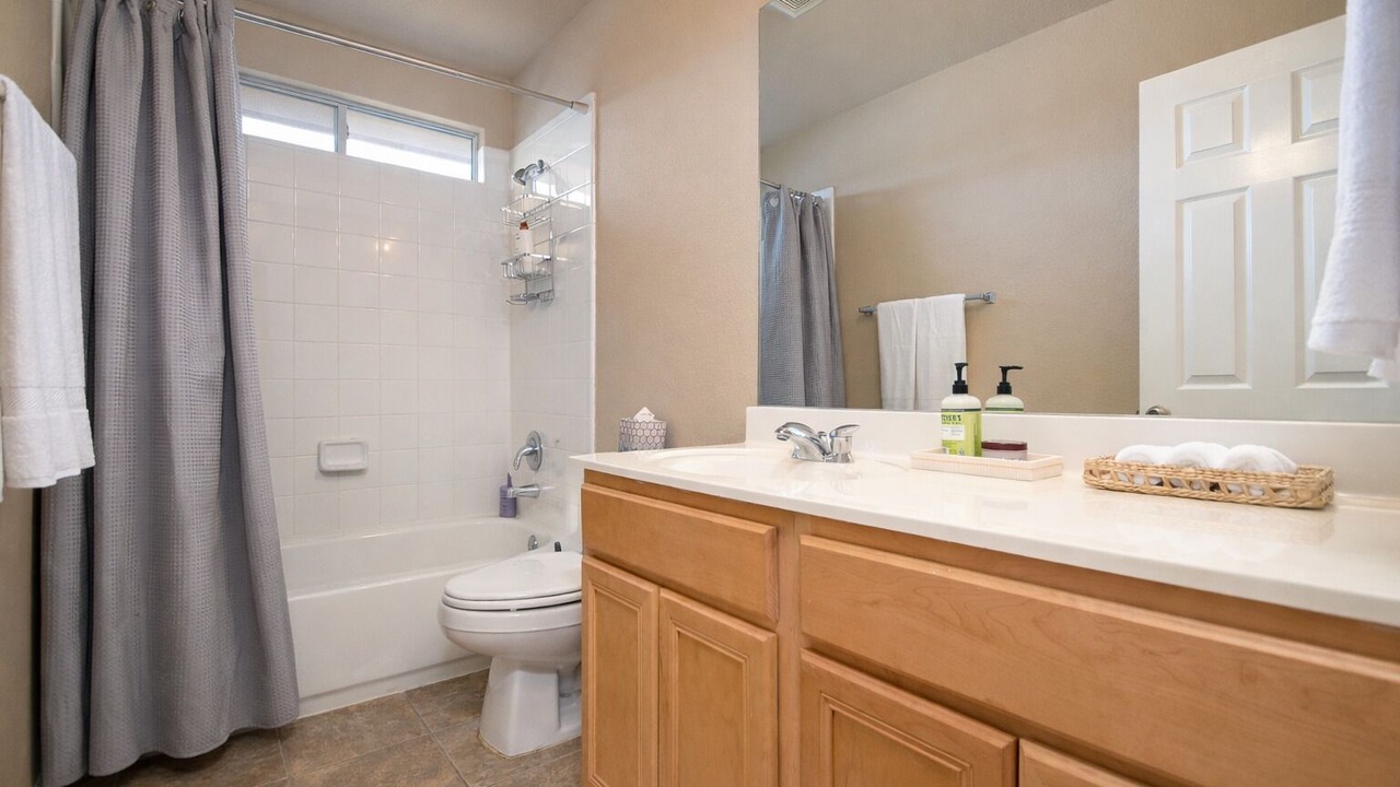 Photo of Bathroom in Far North Central