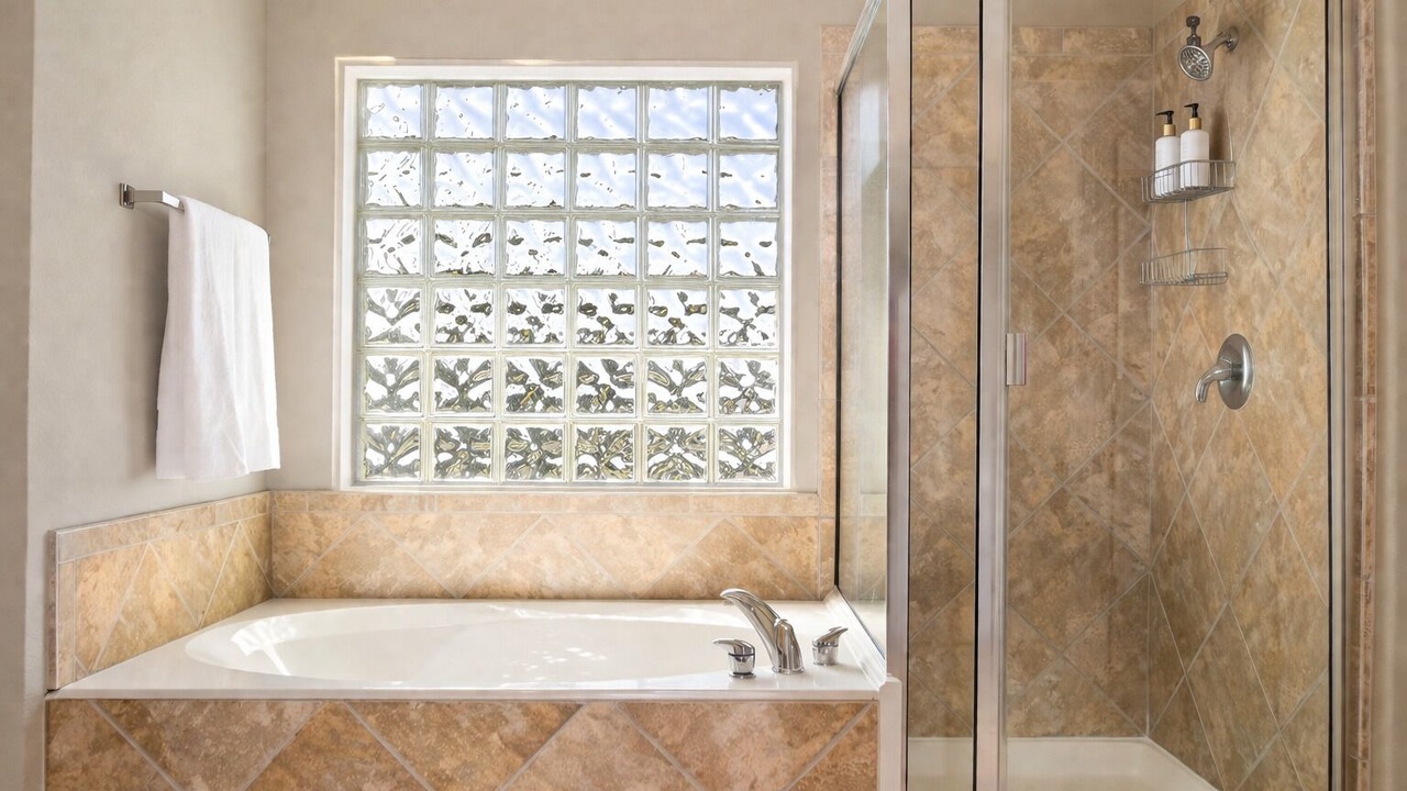 Photo of Bathroom in Far North Central