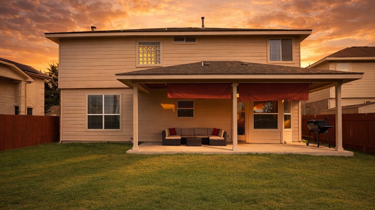 Photo of Patio Balcony in Far North Central
