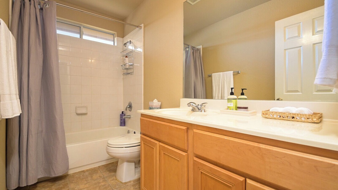 Photo of Bathroom in Far North Central