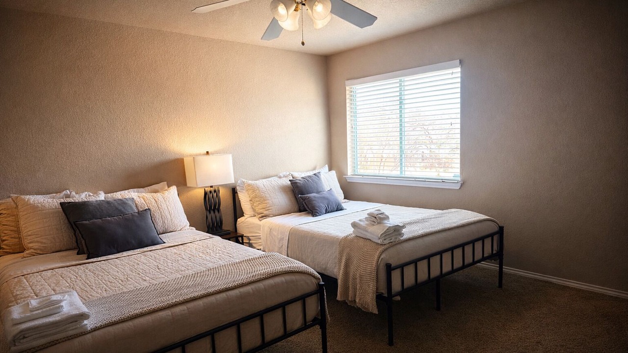 Photo of Bedroom in Far North Central