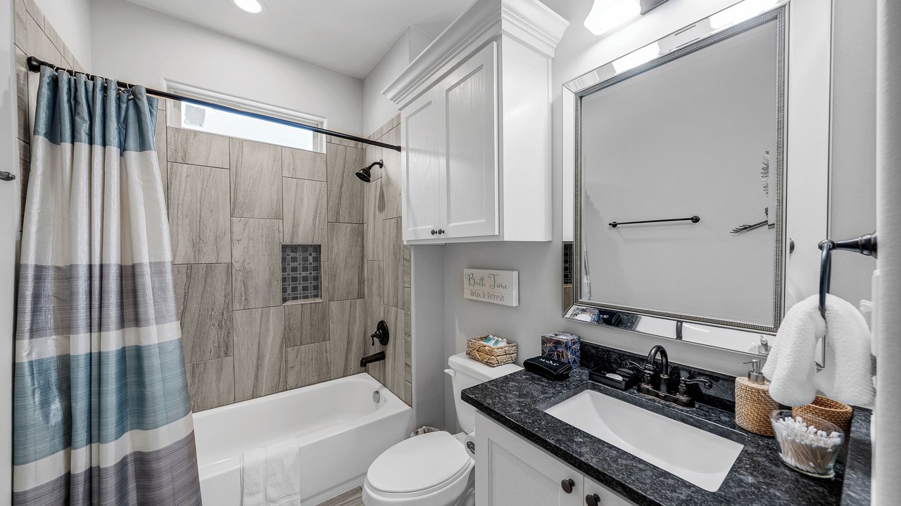 Photo of Bathroom in Flour Bluff
