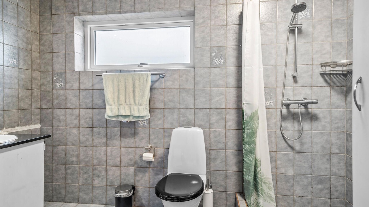 Photo of Bathroom in Vemb