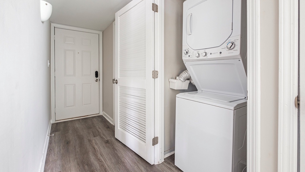 Photo of Bedroom in Homewood