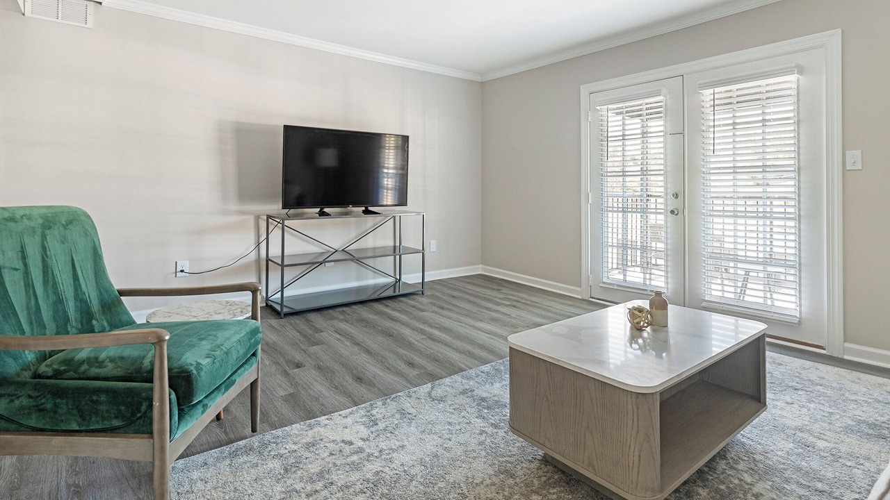 Photo of Livingroom in Homewood